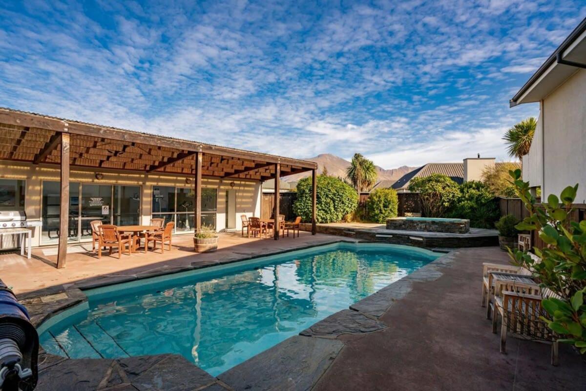 Villa Alpine Retreat Wanaka Esterno foto